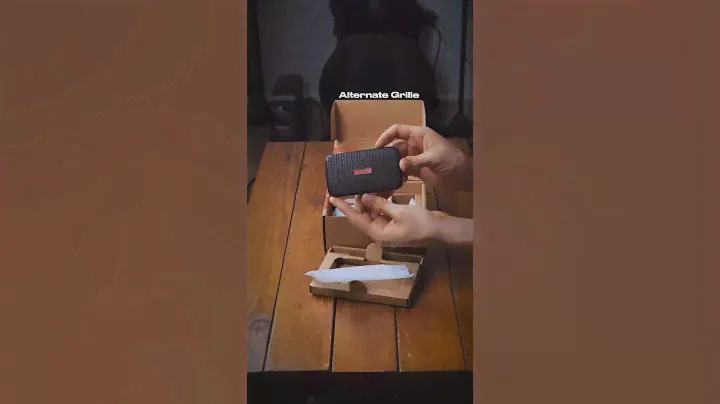 Unboxing Spark Go Amp!