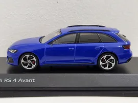 Audi RS4 Avant 2018 - 1:43 Scale Diecast Model Car By Spark