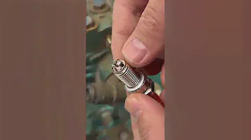 Motorcycle three-claw spark plug, fast ignition, powerful and fuel-efficient #tools #diy #tricks #ti