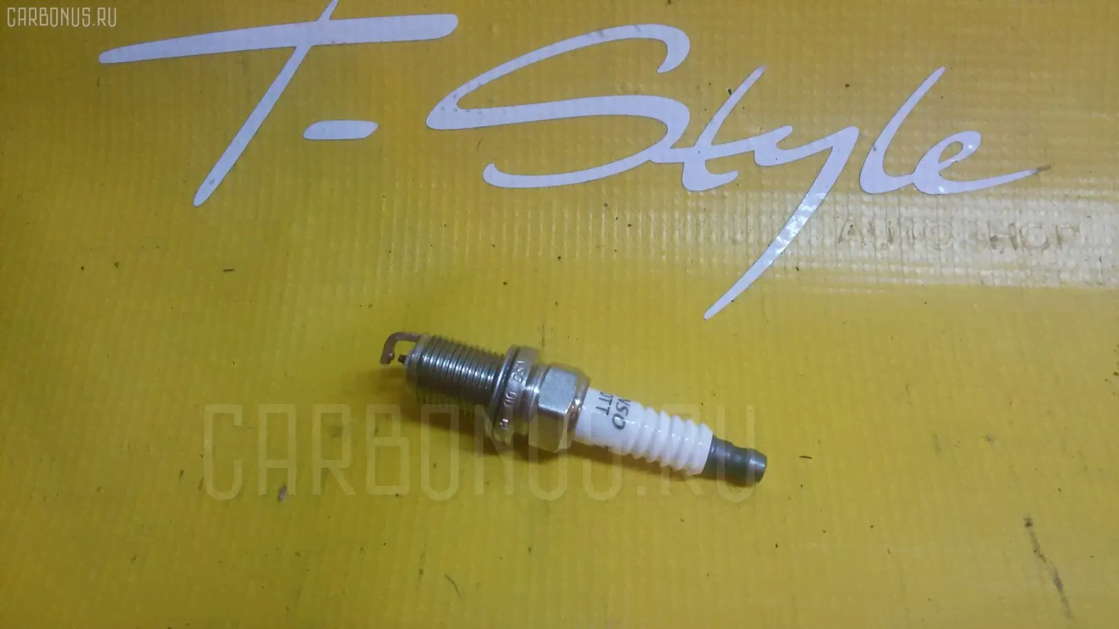 Свеча зажигания DENSO K20TT на Spark Plug-0